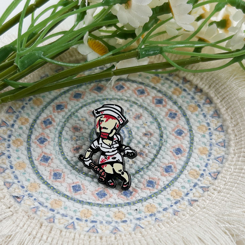 Silent Hill 2 Bloody Nurse Ena - Retro Gaming Accessories 评论和价格
